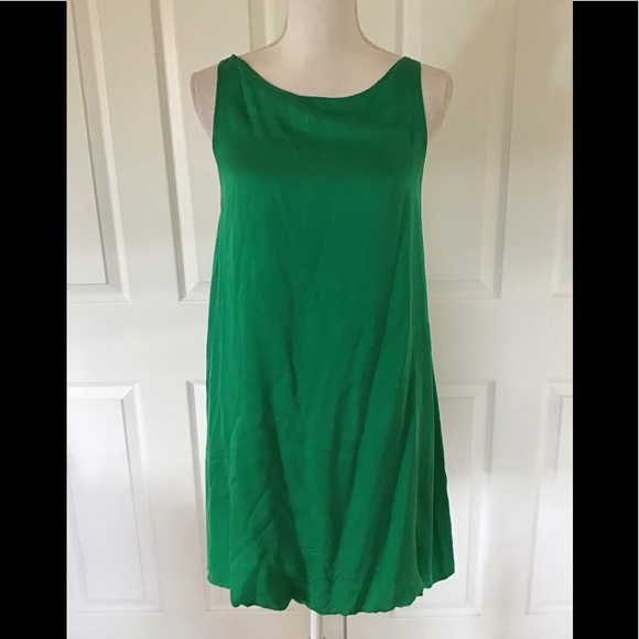 Alice + Olivia Dresses & Skirts - Alice and Olivia green silk dress S